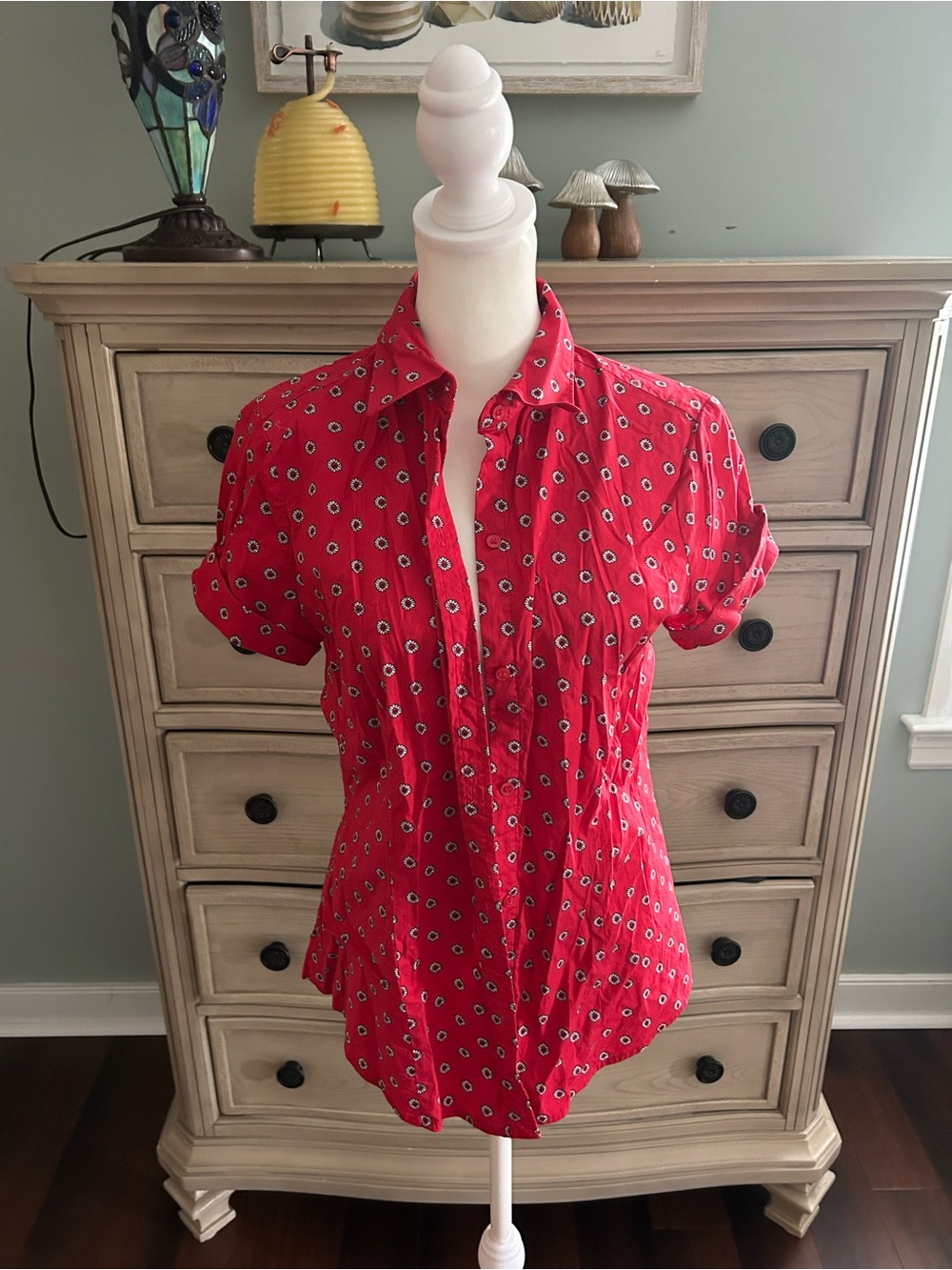 Liz Claiborne Bright Red Short-Sleeve Button Down with Micro Print